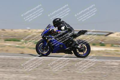 media/Aug-03-2025-TrackDaz (Sun) [[bf4a71acf9]]/B Group/1220pm (Wheelie Bump)/